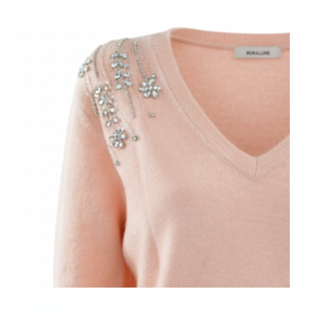 Maglia con ricami laterali