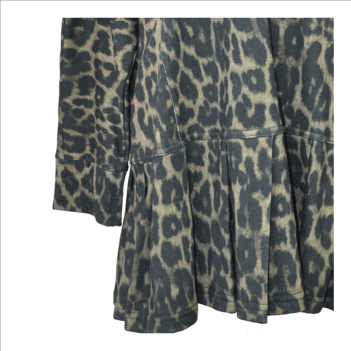 Leopard print short dress