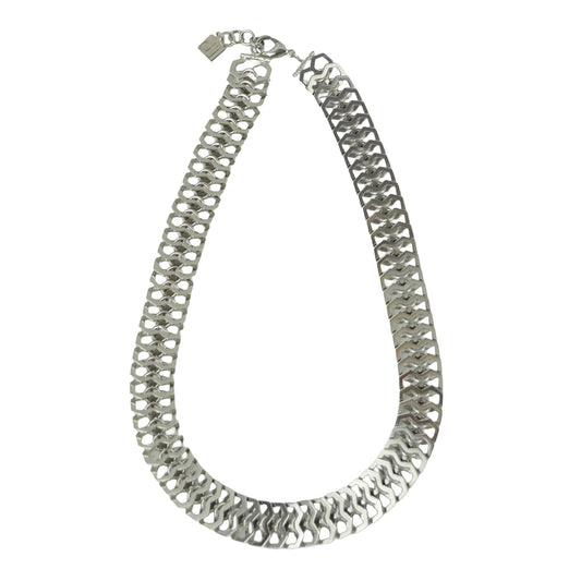 Collana elegante con catena piatta