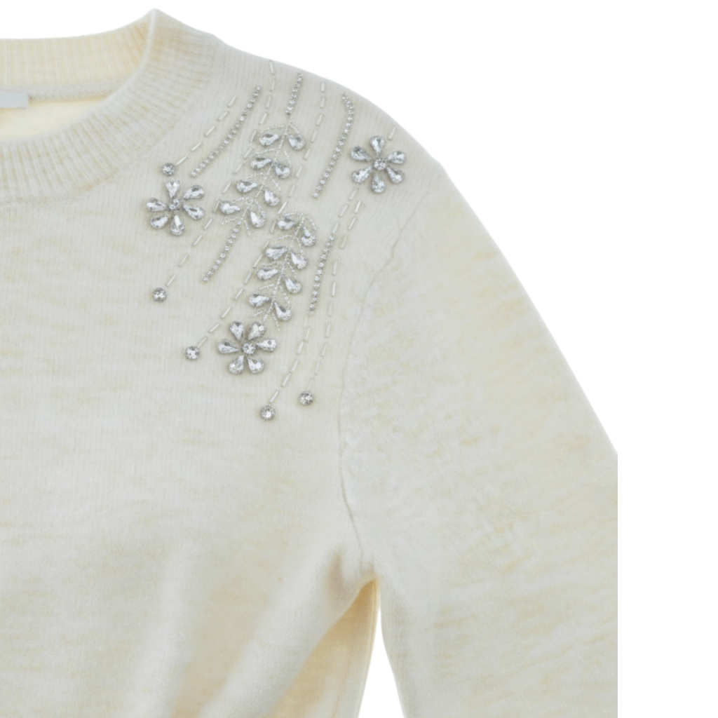 Maglia girocollo color crema Peg Fashion Store con ricami di strass floreali sulla spalla