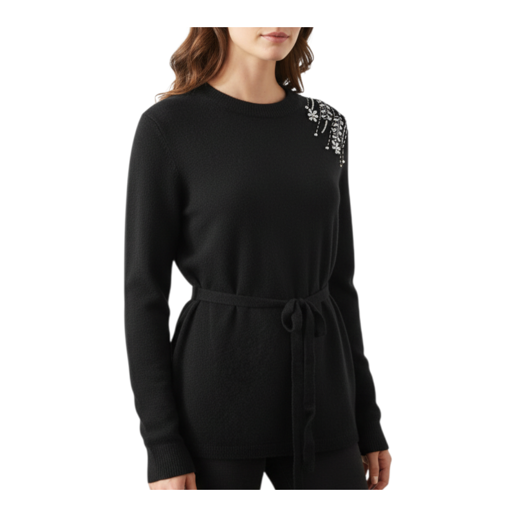 Maglia girocollo nera Peg Fashion Store con cintura in vita e dettagli gioiello ricamati sulla spalla