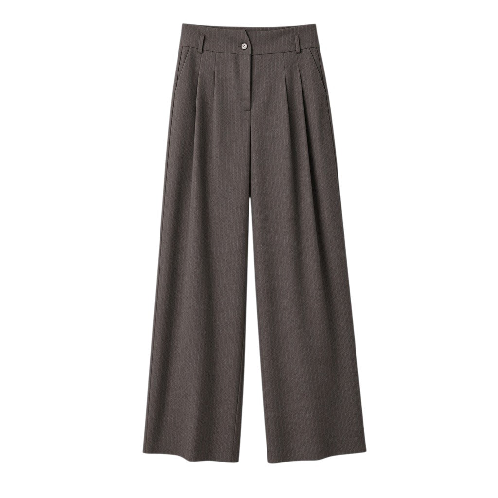 Pantalone largo dettaglio vita
