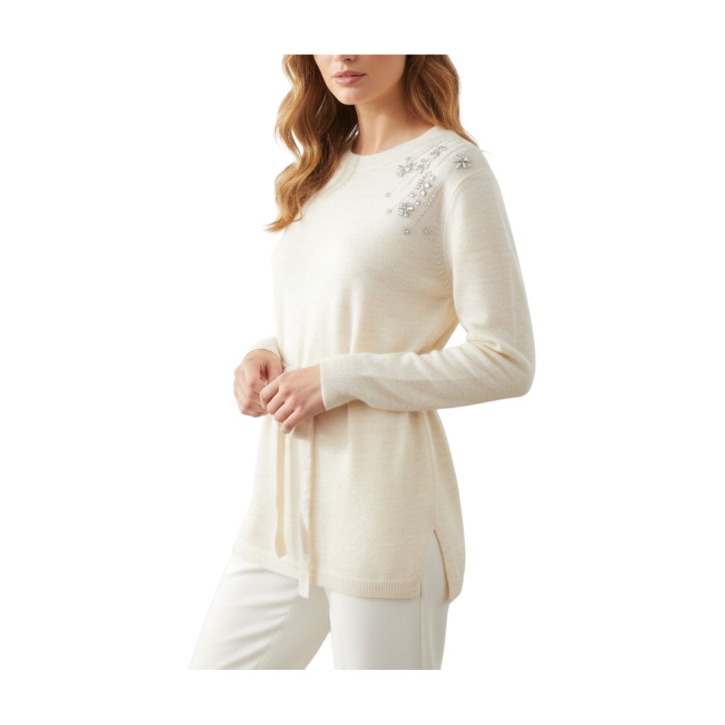 Maglia girocollo color crema Peg Fashion Store con cinturino in vita e ricamo prezioso di strass sulla spalla