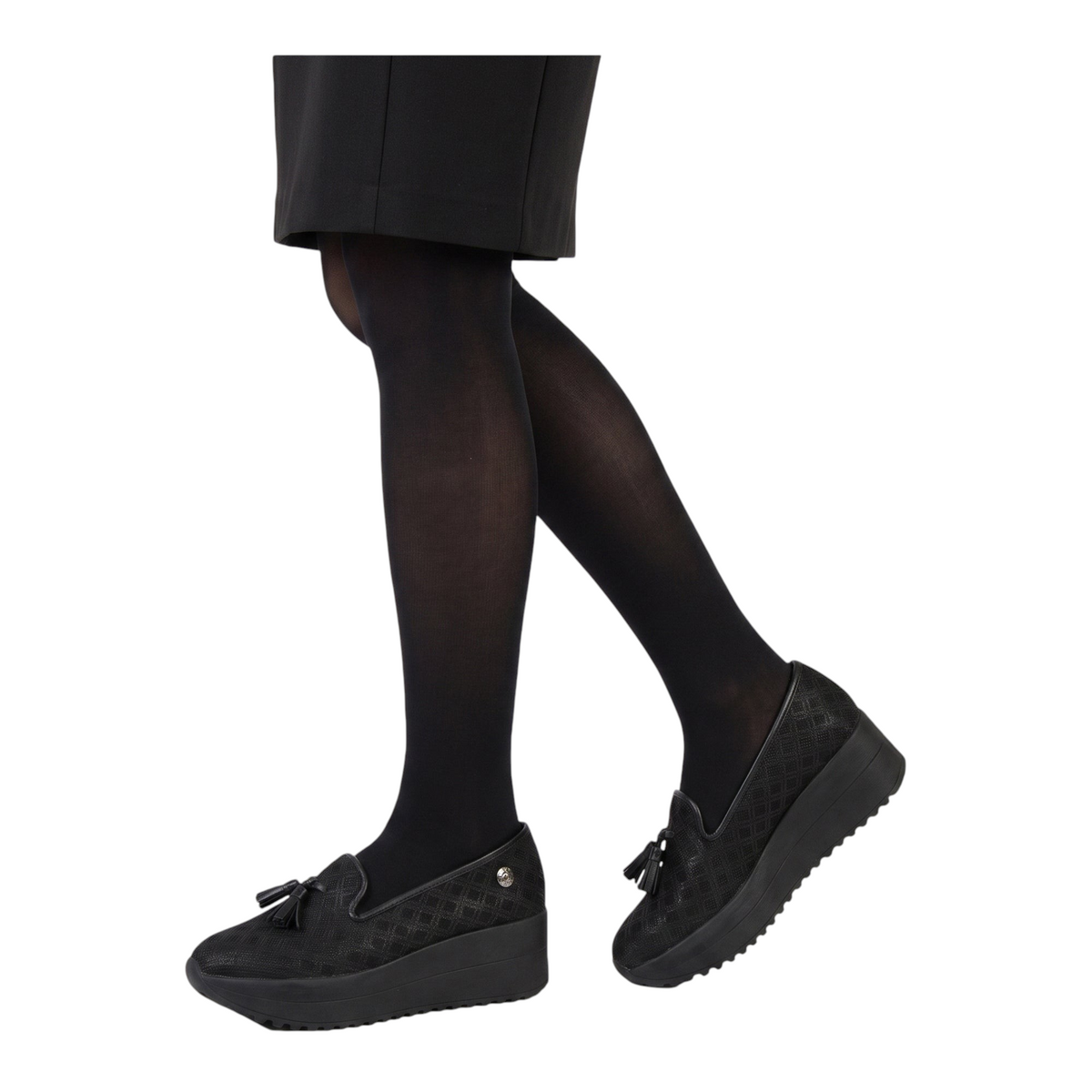 Sneakers Peg Fashion Store nere con nappine, suola alta ammortizzata e dettagli geometrici su calze nere