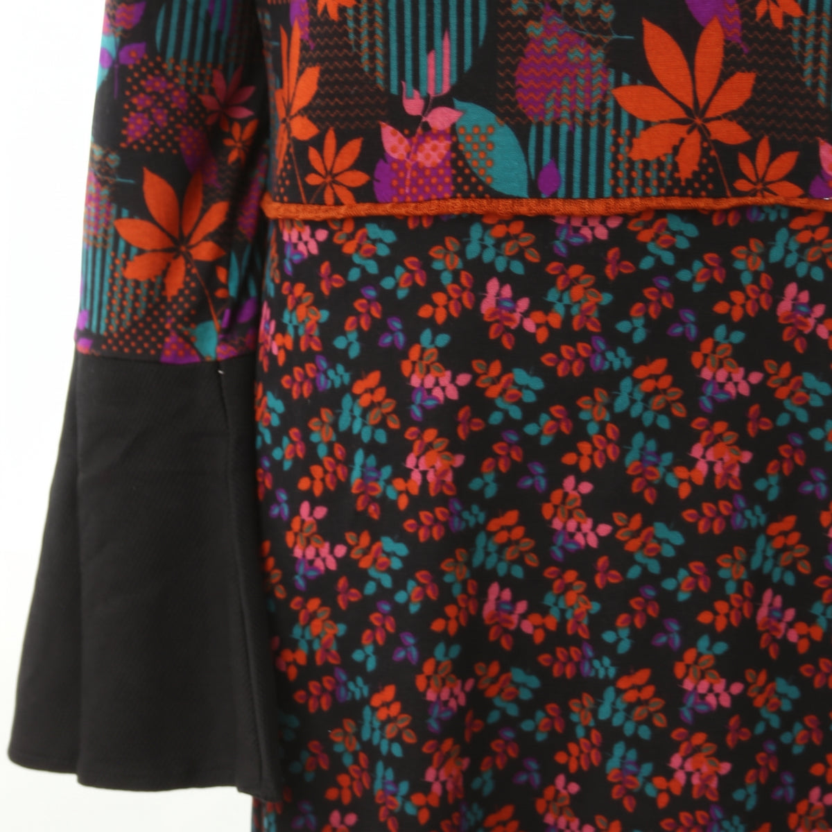 Abito lungo in maglia a fiori