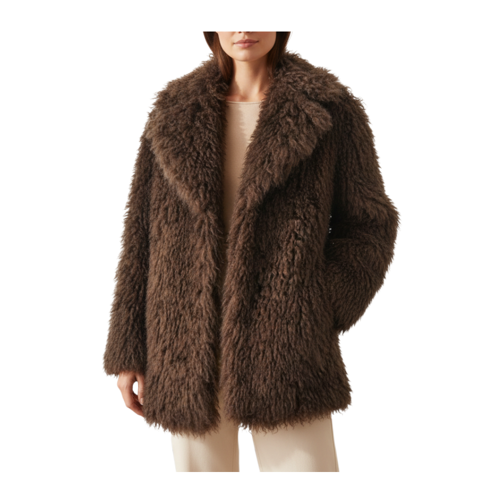 Giacca LOLA ECOFUR marrone in pelliccia sintetica di Peg Fashion Store con ampio bavero e vestibilità morbida