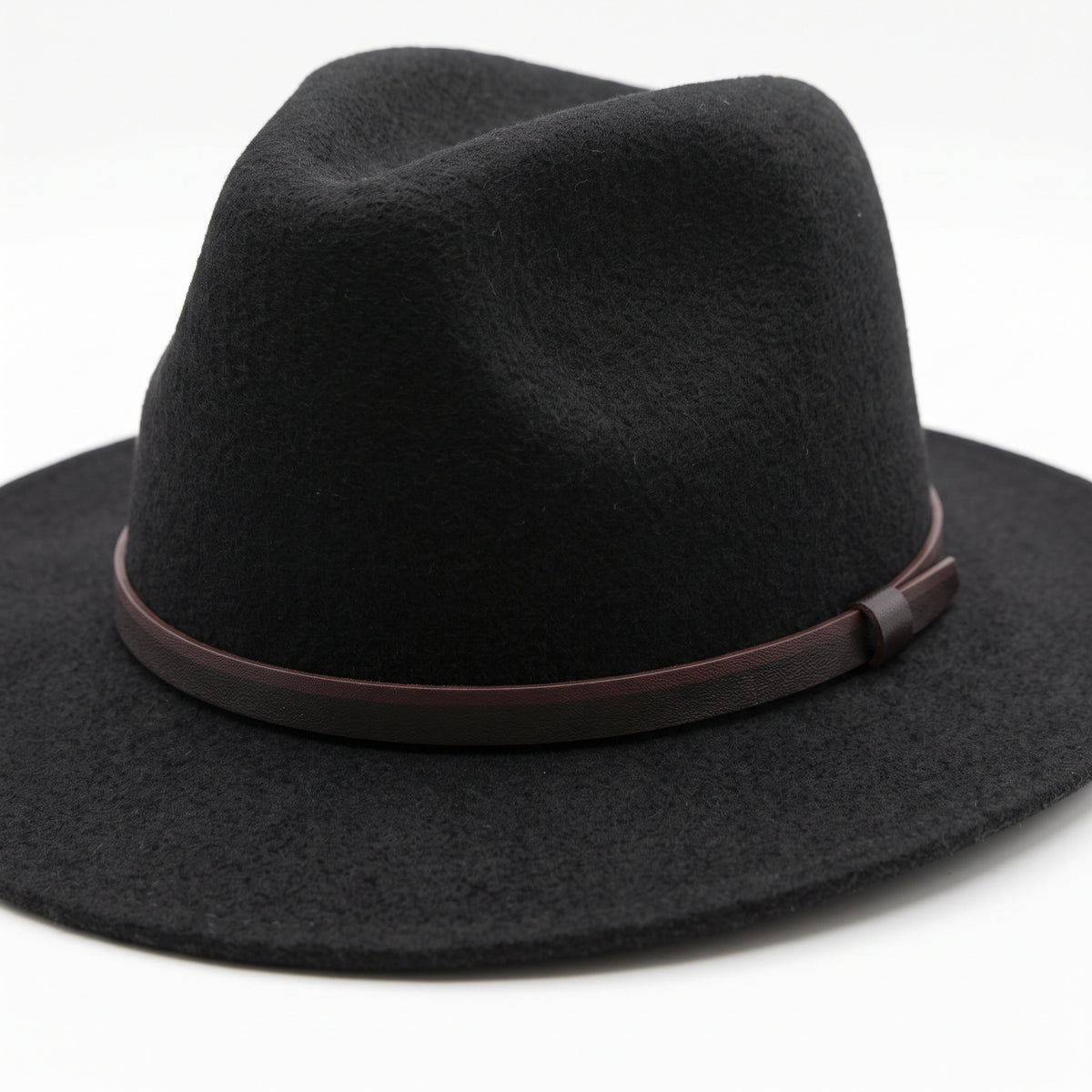 Cappello tesa larga