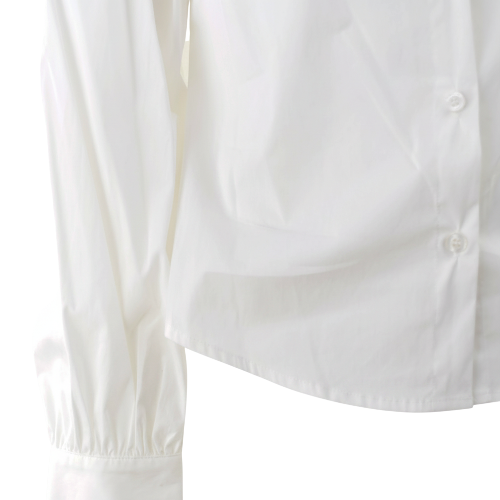 Camicia bianca Peg Fashion Store con maniche ampie e polsini arricciati in cotone leggero