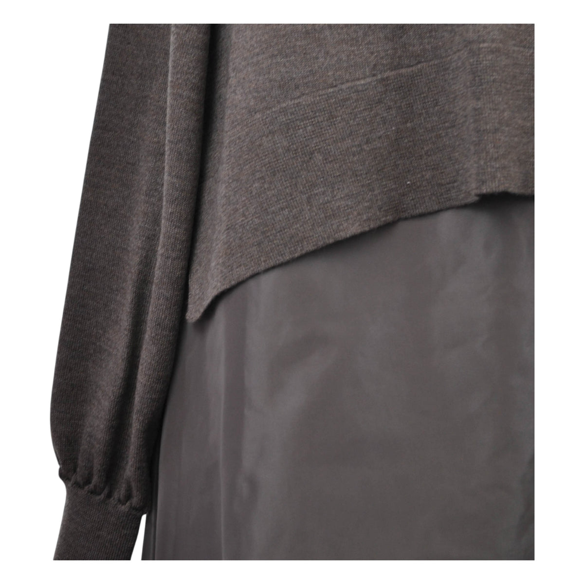 Abito in maglia con inserto in taffetà