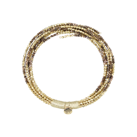 Collana Peg Fashion Store a più fili con perline di cristallo sfaccettate in tonalità oro e bronzo con ciondolo rotondo