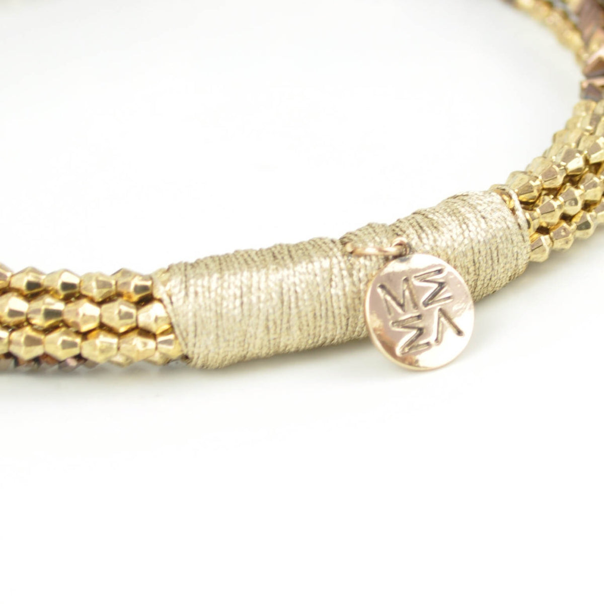 Collier di cristallo Peg Fashion Store con perline dorate sfaccettate e dettaglio centrale in filo metallico